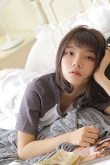 情窦初开的小姑娘